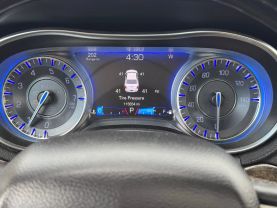 2016 CHRYSLER 300