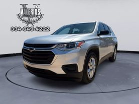 2019 CHEVROLET TRAVERSE SUV V6, 3.6 LITER LS SPORT UTILITY 4D