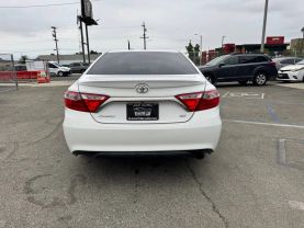 2015 TOYOTA CAMRY SEDAN 4-CYL, 2.5 LITER SE SEDAN 4D
