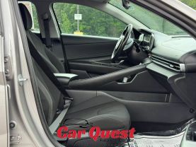 2021 Hyundai Elantra - Image 17