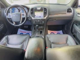 2011 CHRYSLER 300 SEDAN V6, 3.6 LITER LIMITED SEDAN 4D