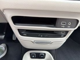 2019 Chrysler Pacifica - Image 24
