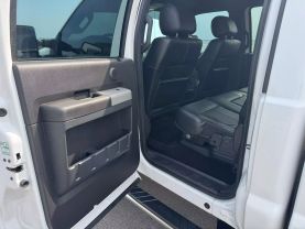 2016 FORD F350 SUPER DUTY CREW CAB PICKUP V8, TURBO DIESEL, 6.7L LARIAT PICKUP 4D 6 3/4 FT