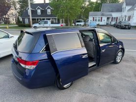 2015 Honda Odyssey - Image 11