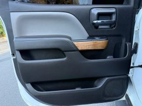 2015 CHEVROLET SILVERADO 3500 HD CREW CAB LTZ PICKUP 4D 8 FT