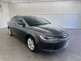 2016 CHRYSLER 200