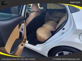 2013 Hyundai Elantra - Image 19
