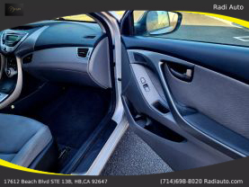2012 Hyundai Elantra - Image 40
