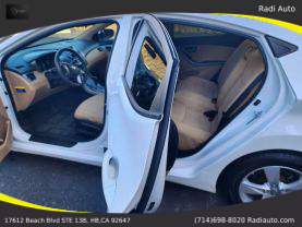 2013 Hyundai Elantra - Image 11