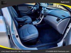 2012 Hyundai Elantra - Image 38