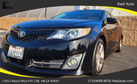 2012 Toyota Camry - Image 4