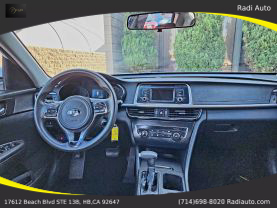 2017 Kia Optima - Image 38