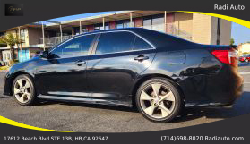 2012 Toyota Camry - Image 30