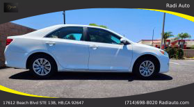 2014 Toyota Camry - Image 11