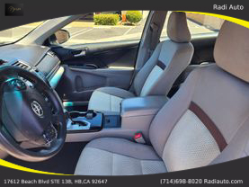 2014 Toyota Camry - Image 21