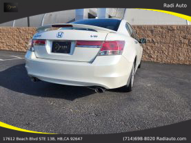 2011 Honda Accord - Image 22