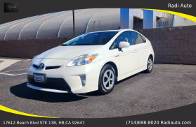 2013 Toyota Prius - Image 1