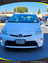 2013 Toyota Prius - Image 18