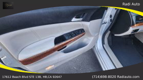 2012 Honda Accord - Image 34