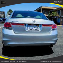 2012 Honda Accord - Image 9