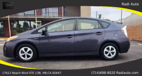 2012 Toyota Prius - Image 14