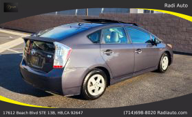 2010 Toyota Prius - Image 25