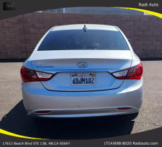 2011 Hyundai Sonata - Image 15