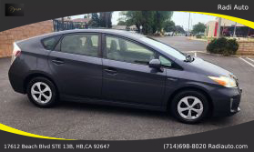 2012 Toyota Prius - Image 8