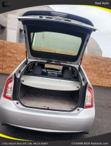 2012 Toyota Prius - Image 11