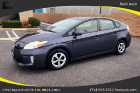 2012 Toyota Prius - Image 15