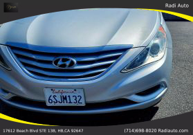 2011 Hyundai Sonata - Image 10