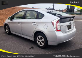 2012 Toyota Prius - Image 14