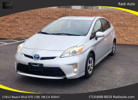 2012 Toyota Prius - Image 16