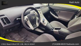 2012 Toyota Prius - Image 17