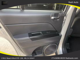 2011 Jeep Compass - Image 17