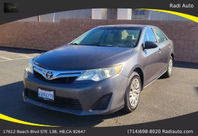2012 Toyota Camry - Image 2