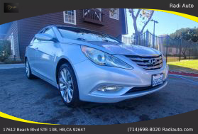 2011 Hyundai Sonata - Image 4