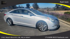 2011 Hyundai Sonata - Image 11