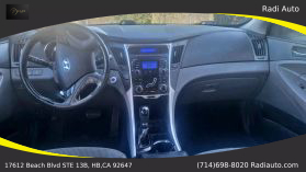 2011 Hyundai Sonata - Image 29