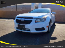 2013 Chevrolet Cruze - Image 11