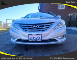 2011 Hyundai Sonata - Image 3