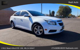 2013 Chevrolet Cruze - Image 30