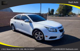 2013 Chevrolet Cruze - Image 28