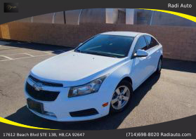 2013 Chevrolet Cruze - Image 29