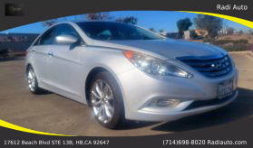 2011 Hyundai Sonata - Image 16
