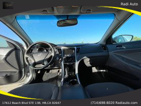 2011 Hyundai Sonata - Image 14