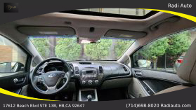 2015 Kia Forte - Image 33