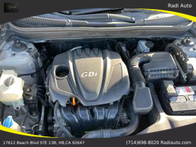 2011 Hyundai Sonata - Image 13