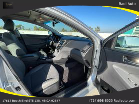 2011 Hyundai Sonata - Image 10
