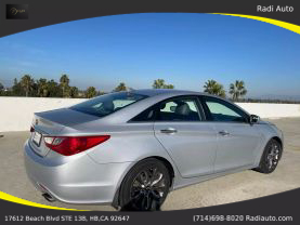 2011 Hyundai Sonata - Image 5